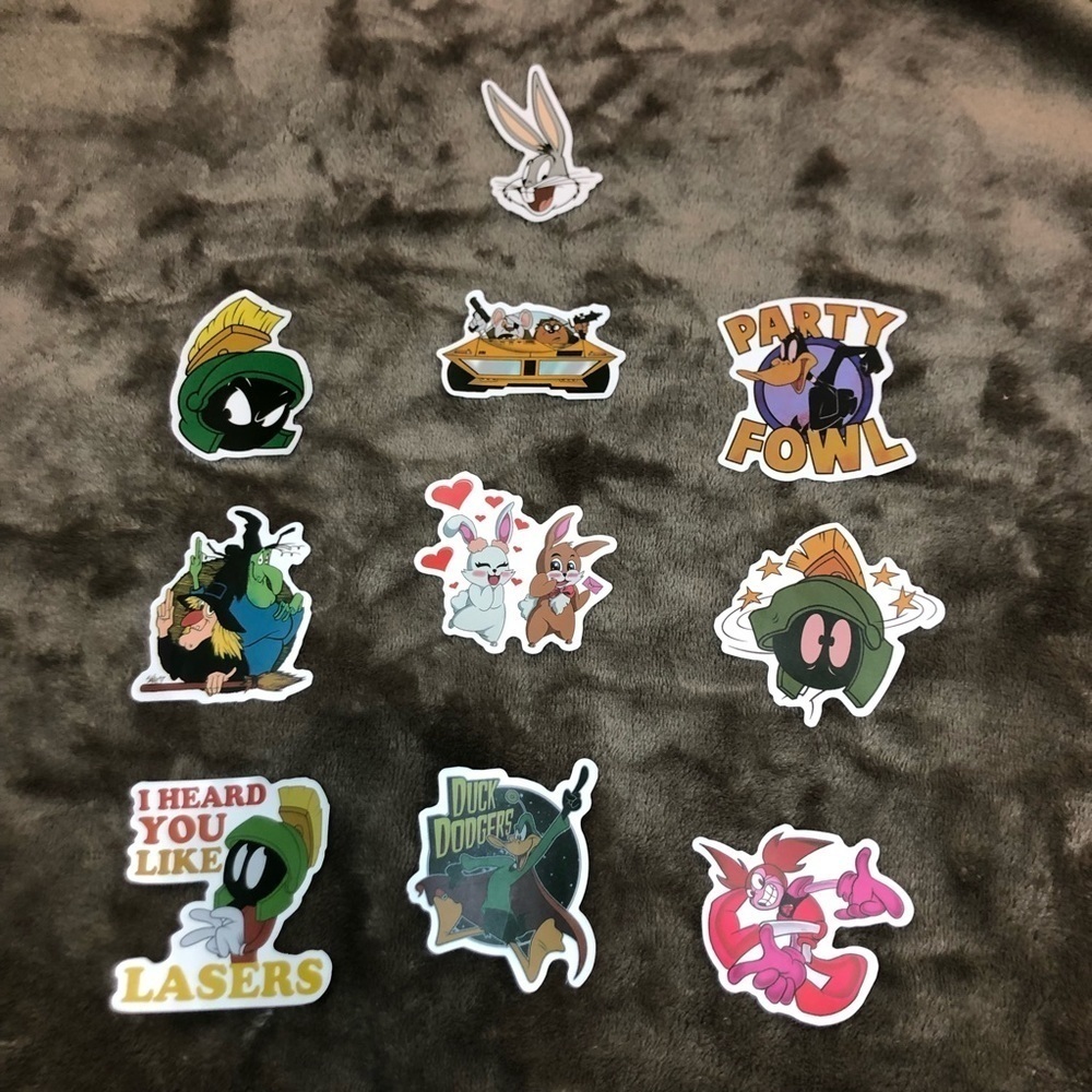 Looney Tunes 10 No Repeat Cartoon Stickers